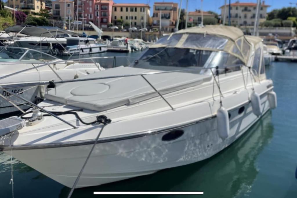 Escapade Antiboise Avec Parking Inclus Hotell Antibes Exteriör bild
